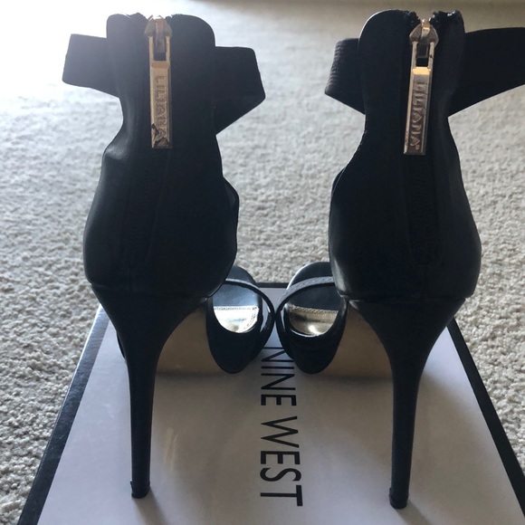 Strappy Black Heels - Picture 4 of 4